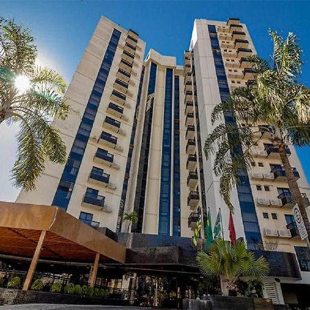 جويانيا Sun Square Suites Hotel By Lual المظهر الخارجي الصورة